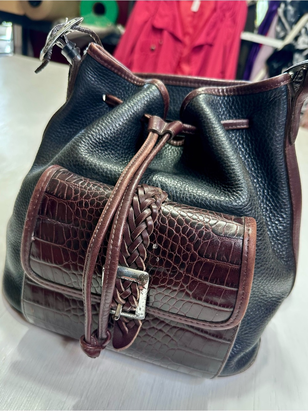 Brighton Black Brown Drawstring Bucket Shoulder Bag Croc Embossed Trim Pockets
